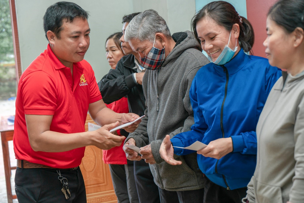 Niềm vui của người dân tại Quảng Bình khi nhận được sự hỗ trợ từ chương trình