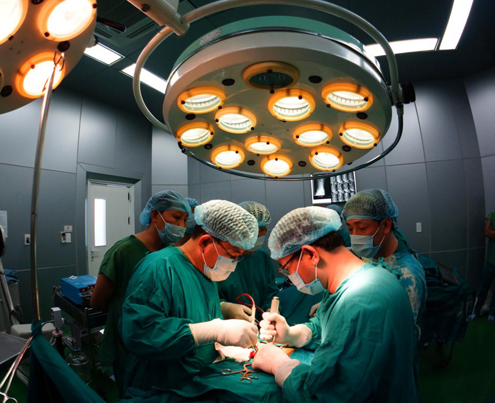 Bệnh viện Đa khoa Ninh Thuận luôn xác định phát triển các khoa mũi nhọn, chuyên sâu