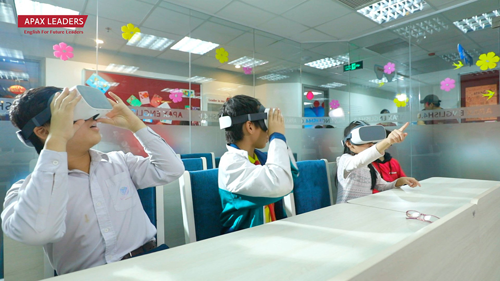 Công nghệ thực tế ảo VR mở ra những giới hạn mới trong đào tạo tiếng Anh ở Việt Nam