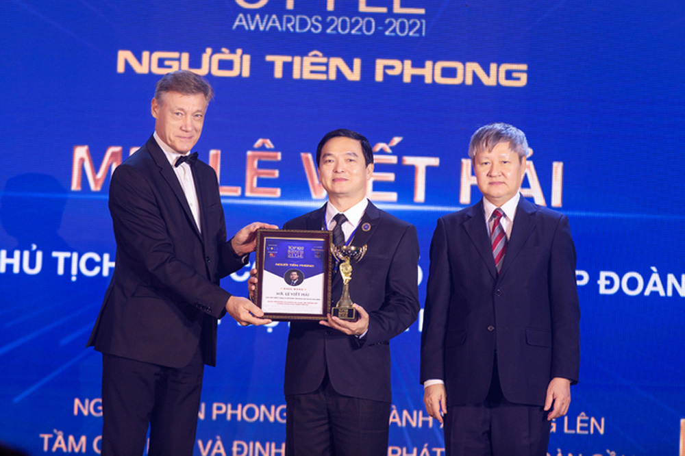 Doanh nhân Lê Viết Hải nhận danh hiệu Người Tiên phong đưa ngành Xây dựng lên tầm cao mới và định hướng phát triển toàn cầu