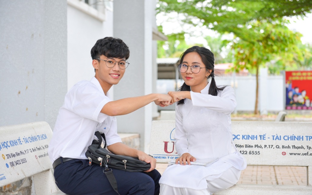 Kỉ niệm tình yêu tuổi học trò là món quà Võ Việt Phương dành tặng các thế hệ học sinh tuổi mực tím