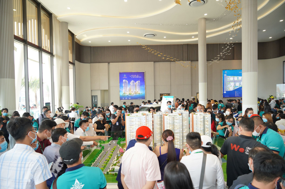 Bien Hoa Universe Complex được xem là “hàng hiếm” tại TP Biên Hòa và đón lượng lớn khách hàng quan tâm