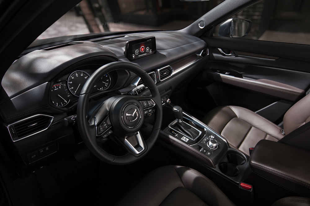 Khoang ca-bin trên Mazda CX-5 mới được “chất” đầy công nghệ hàng đầu phân khúc