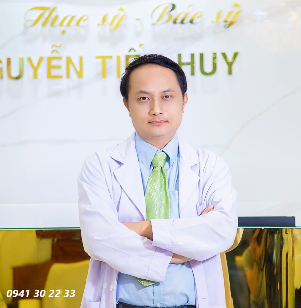 Thạc sĩ - bác sĩ Nguyễn Tiến Huy