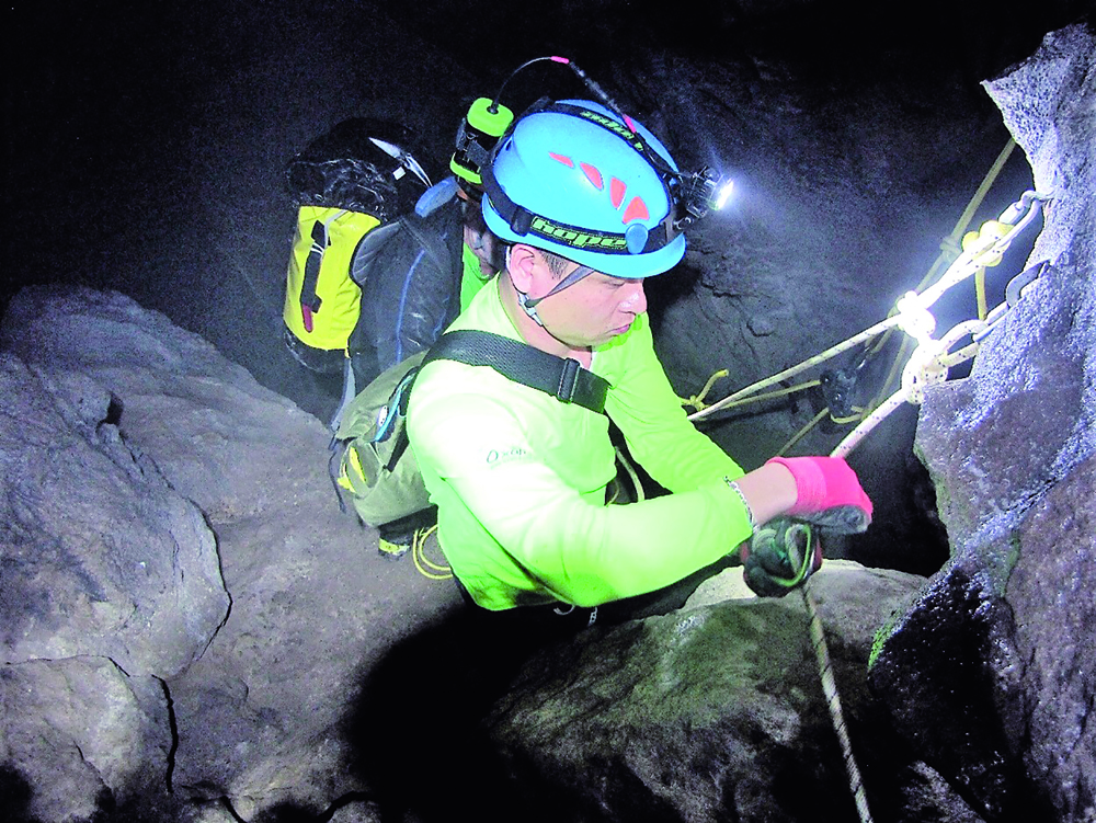 Khám phá hang động, loại hình du lịch mạo hiểm cấp độ cao ở Bố Trạch 