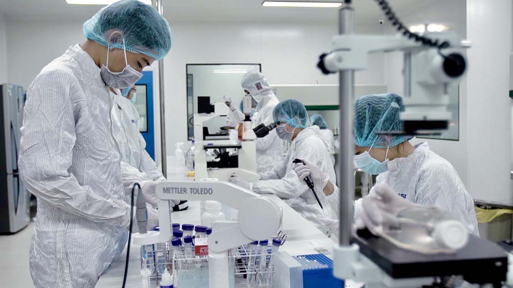Hiện đang ở giai đoạn thử nghiệm cuối cùng, Nanogen đã có thể đảm bảo được quy mô sản xuất khoảng 8 - 10 triệu liều/tháng