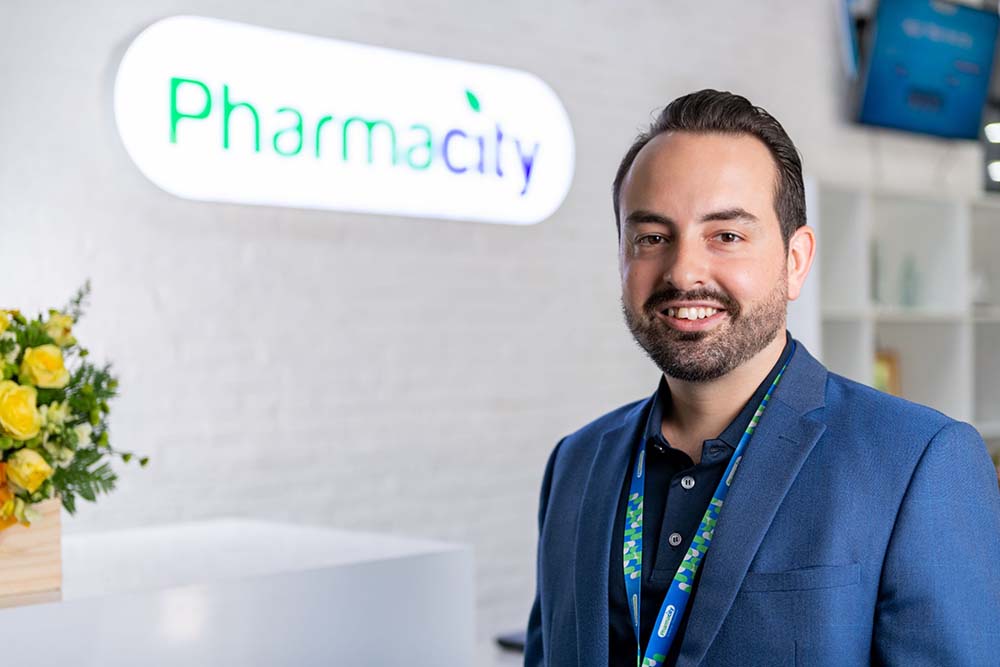 CEO Pharmacity, ông Chris Black chia sẻ: “Bảo vệ dược sĩ tại nhà thuốc là góp phần giảm thiểu nguy cơ lây nhiễm trong cộng đồng”