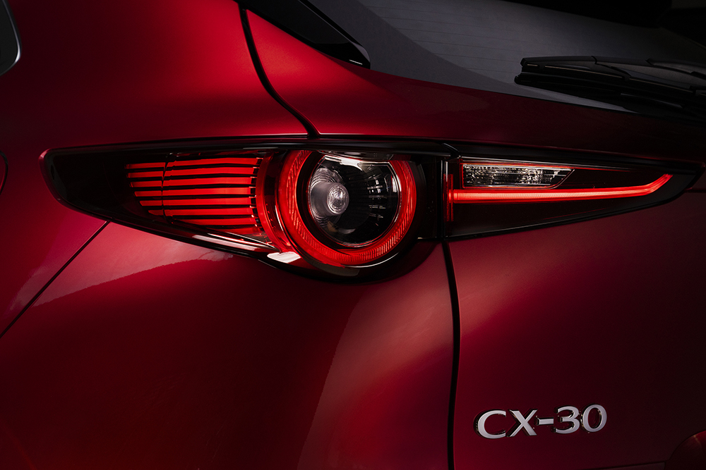 Mazda CX-30 là mẫu xe Mazda tiếp theo được trang bị gói an toàn cao cấp i-Activsense với những tính năng an toàn chủ động hàng đầu