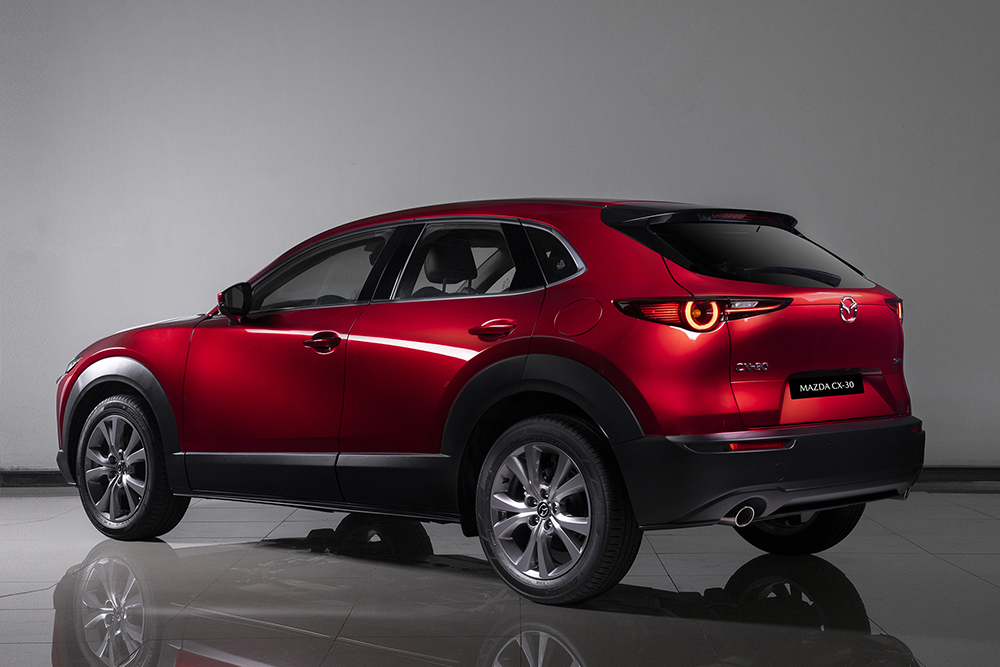 Không chỉ dẫn đầu về công nghệ an toàn, Mazda CX-30 cũng vượt trội trong vận hành khi sở hữu công nghệ SkyActiv-G cùng hệ thống GVC Plus