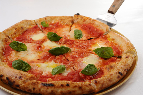 Thưởng thức Pizza Ý sành điệu tại The Long - Times Square