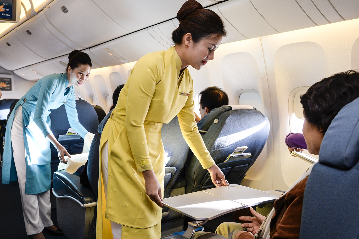 Vietnam- Airlines