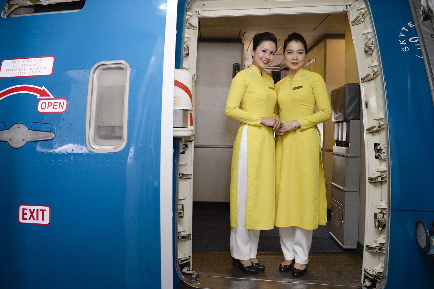 Vietnam- Airlines