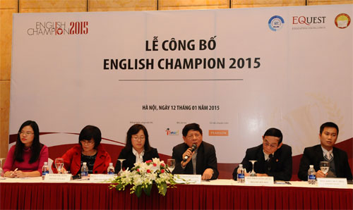  Ban tổ chức giải đáp thắc mắc của Phóng viên tại Họp báo công bố chính thức Cuộc thi tiếng Anh English Champion 2015
