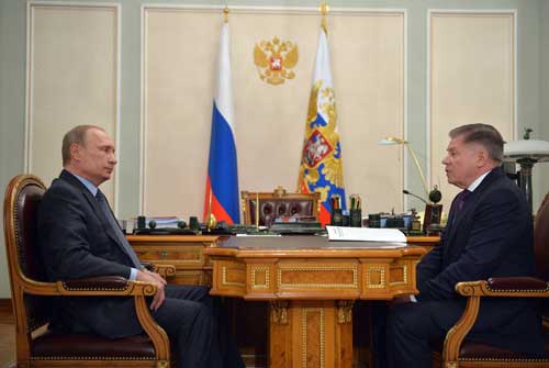 Tổng thống Putin (trái) tiếp Chánh án Tòa án tối cao Vyacheslav Lebedev - Ảnh: Điện Kremlin