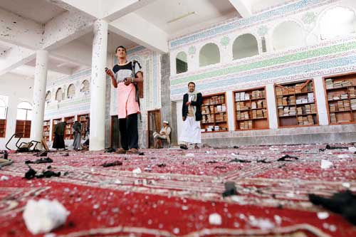 IS đã tuyên bố nhận trách nhiệm vụ đánh bom đẫm máu ở Yemen - Ảnh: AFP