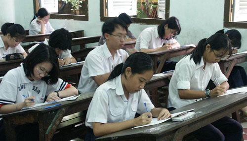 Trường THPT chuyên Lê Hồng phong (TP.HCM) tuyển học sinh trên cả nước