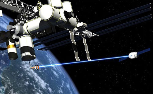 ISS có thể thành 'sát thủ' tiêu diệt rác vũ trụ - Ảnh: NASA