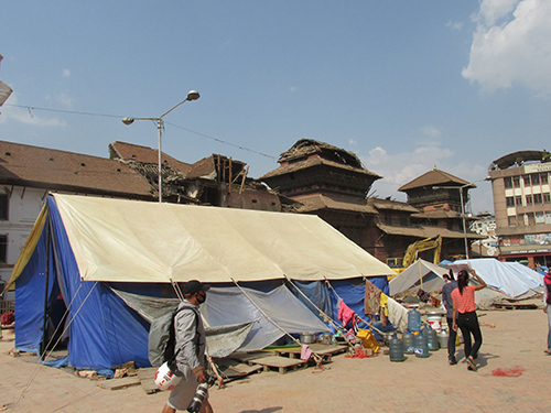 Một góc Nepal điêu tàn