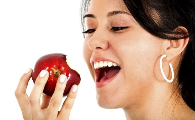 Tại sao táo luôn được xem là nguyên liệu làm đẹp tuyệt vời?