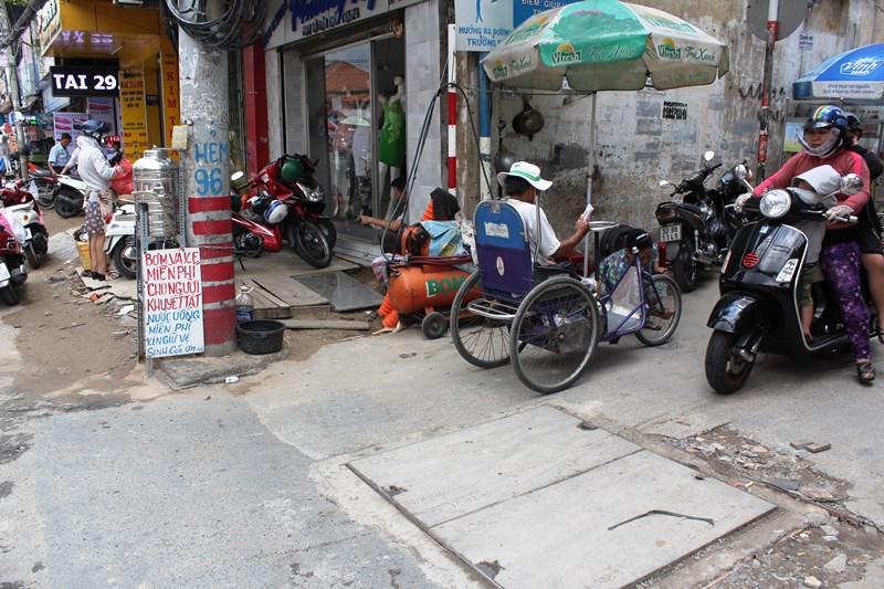 Hẻm 108 đường Phan Đình Phùng, quận Phú Nhuận (thường gọi là hẻm 96) là điểm tựa đối với những người lao động nghèo