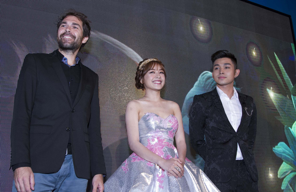Đạo diễn Benoit Philippon cùng hai diễn viên lồng tiếng Chi Pu và Jun cho Chiến binh Mặt trăng