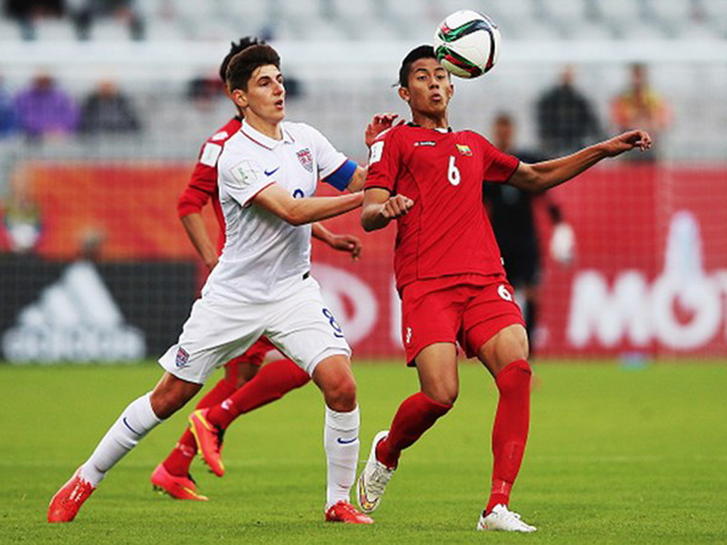 U.21 Myanmar trong trận thua Mỹ 1-2 tại World Cup U.20 thế giới - Ảnh: AFP