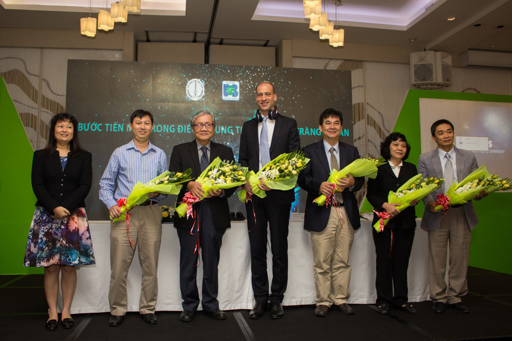 Các đại biểu tham gia hội thảo khoa học giới thiệu bước tiến mới trong Điều trị Ung thư Đại trực tràng di căn tại Việt Nam