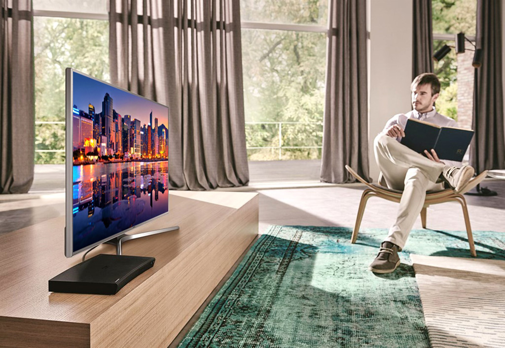 TV SUHD JS7200: TV 4K UHD ấn tượng