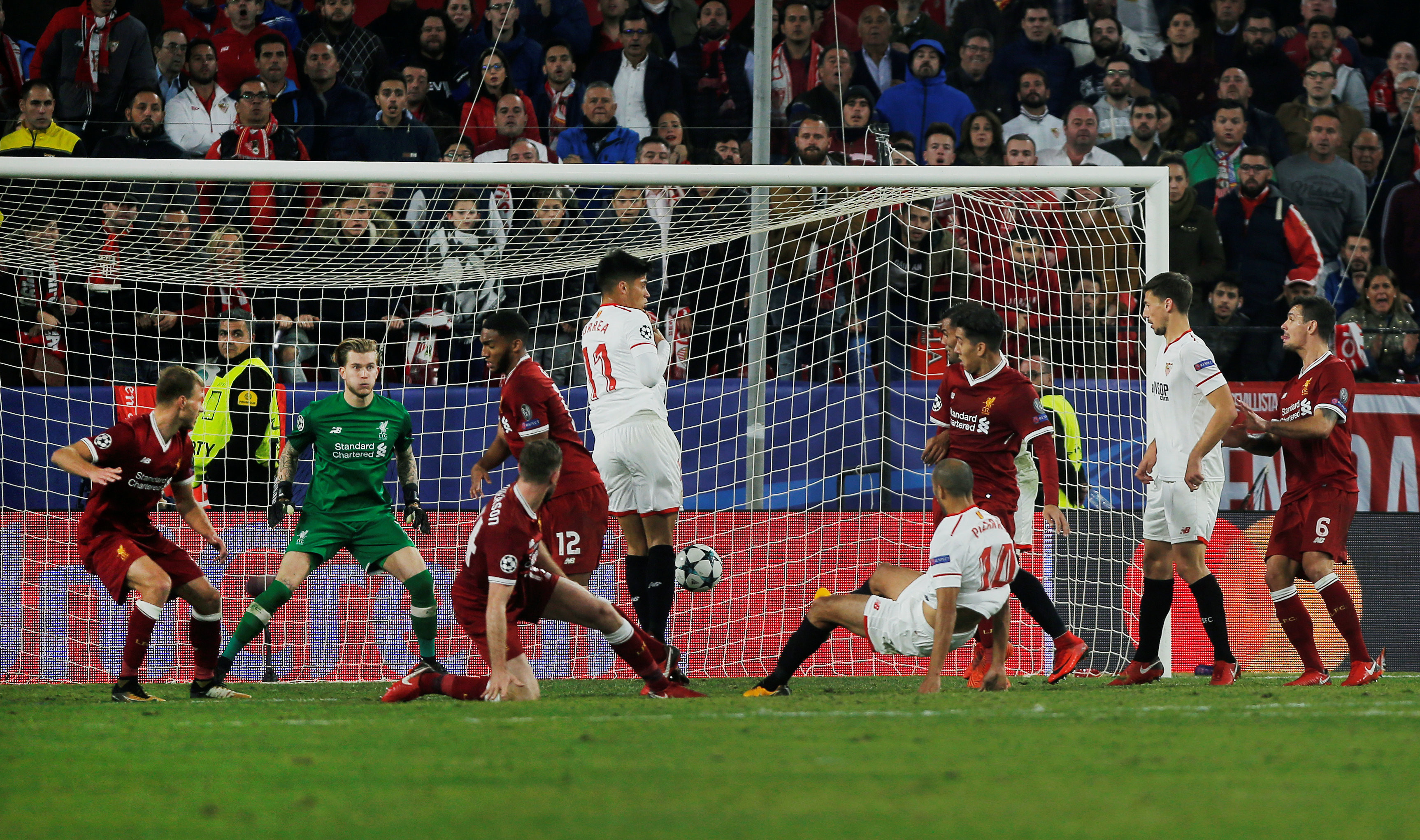 Liverpool vuột vé đi tiếp trước cú ngược dòng ngoạn mục của Sevilla - ảnh 2