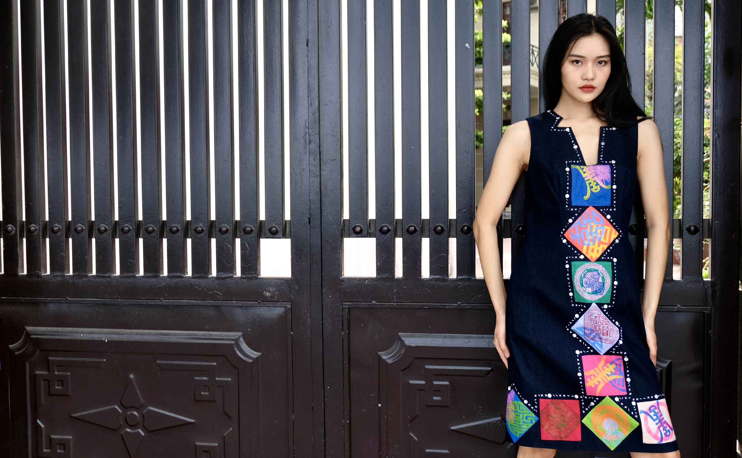 Những mẫu đầm dạ hội đẹp và mới nhất đường Nguyễn Thị Tú (4) - Đầm Quỳnh  Anh Luxury Fashion