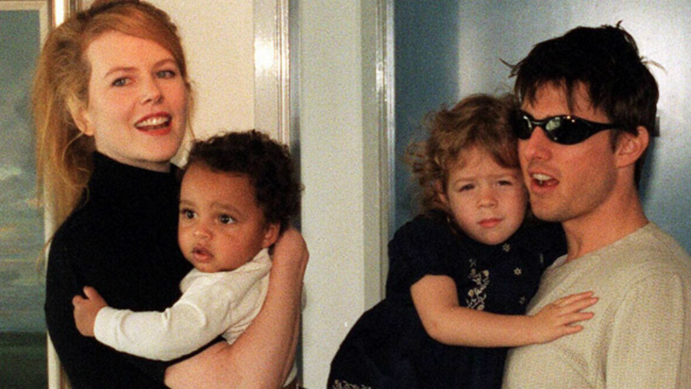 Cặp sao Tom Cruise – Nicole Kidman bên hai con nuôi lúc nhỏ 
