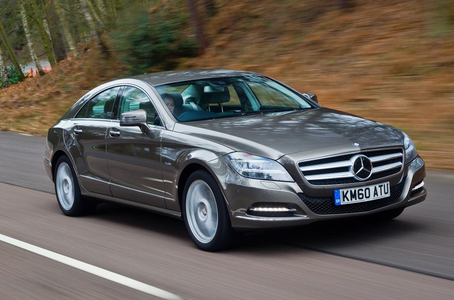 Mercedes-Benz CLS 4 cửa, một ví dụ về coupe lai sedan