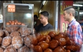 Nối nghiệp gia đình, 9x Hà Nội bán cả ngàn chiếc bánh rán mỗi ngày
