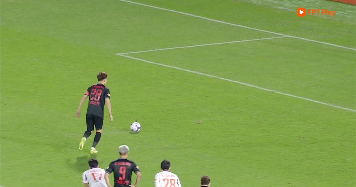 Highlight Ninh Bình 1-1 Becamex TP.HCM: Cú cứa lòng tuyệt đẹp đưa đội khách thoát tốp cuối