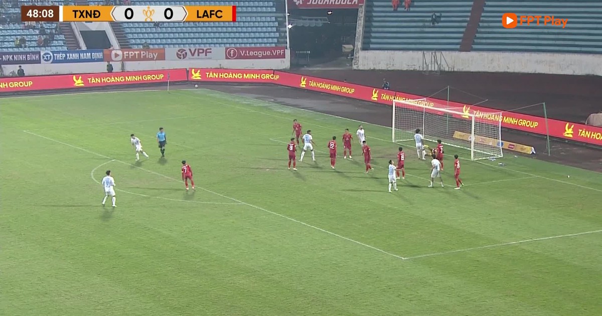 Highlight CLB Nam Định 2-0 CLB Long An: Chiến thắng ngày Xuân Son trở lại