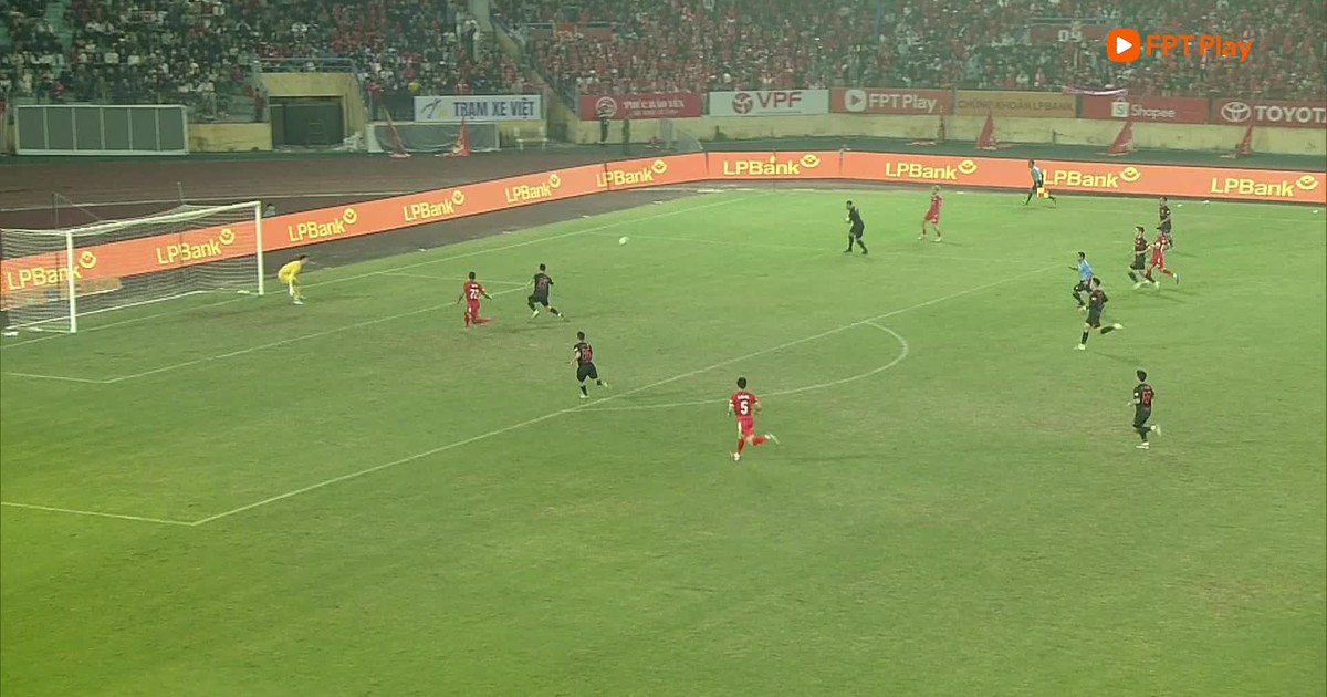 Highlight CLB CAHN 3-2 CLB Ninh Bình: Cuộc soán ngôi đầu kịch tính