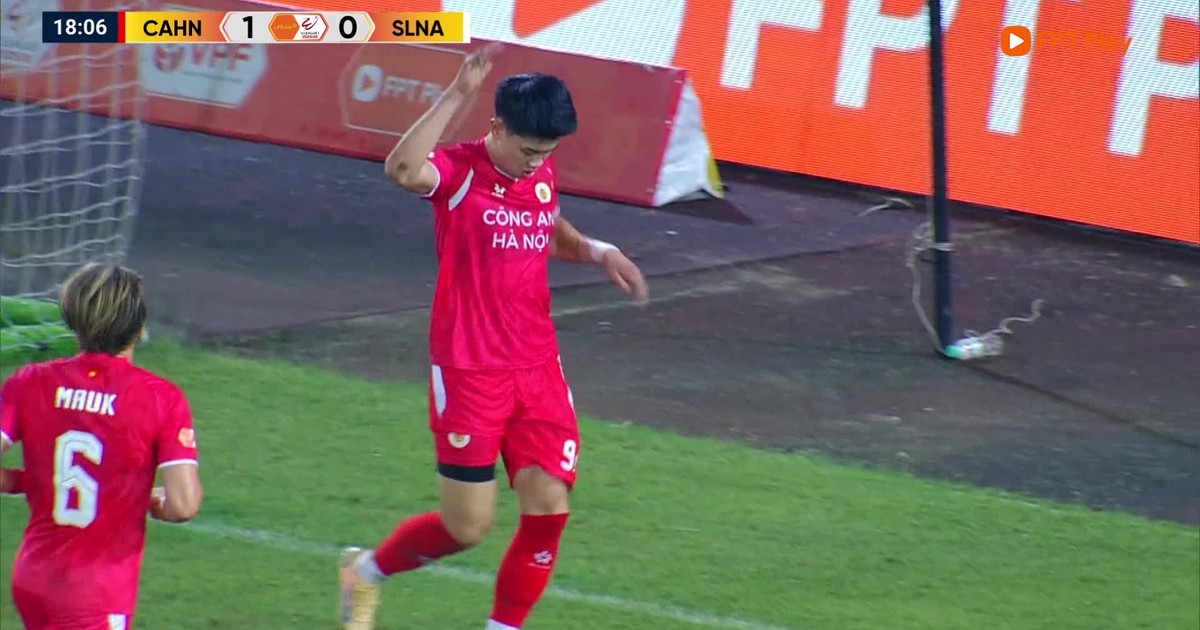 Highlight CLB CAHN 4-2 SLNA: Đình Bắc rực sáng