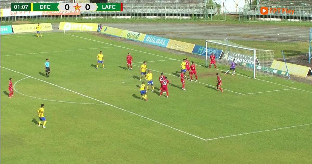 Highlight Đồng Tháp 1-1 Long An: Nhóm cuối bảng cầm chân nhau