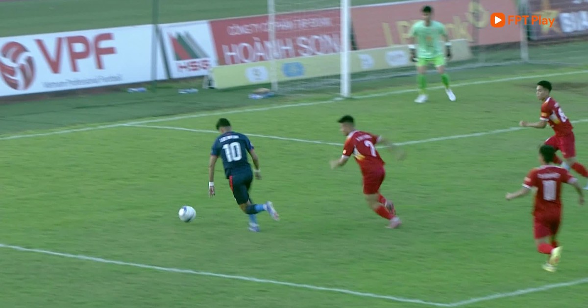 Highlight Hà Tĩnh 1-1 CLB Công an Hà Nội: Bất ngờ cầm chân nhà vô địch