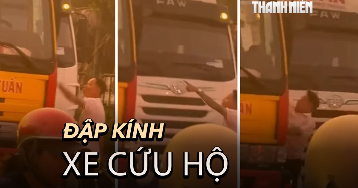 Xôn xao clip đập kính xe cứu hộ vì mâu thuẫn giao thông