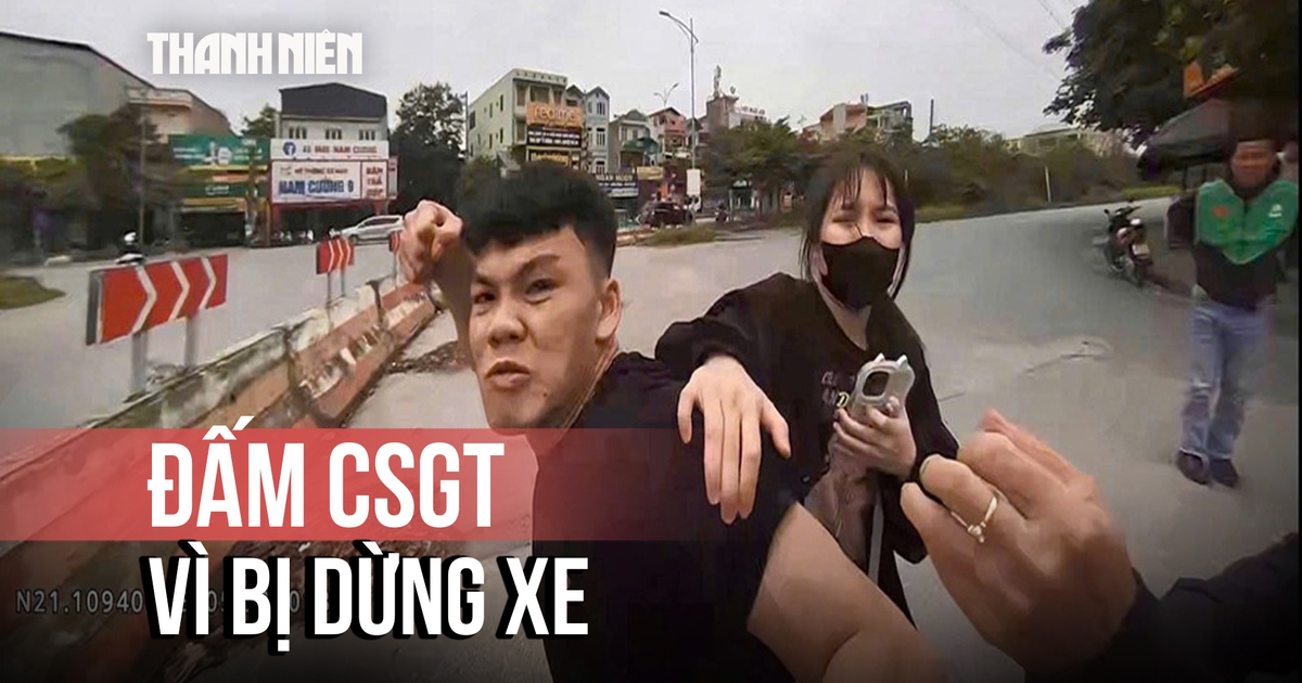 Chửi bới, đấm CSGT vì bị dừng xe