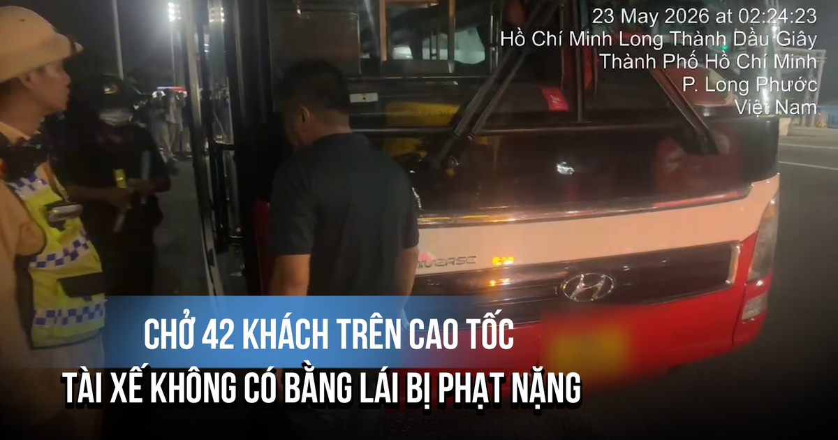 Chở 42 khách trên cao tốc, tài xế ở TP.HCM không có bằng lái bị phạt nặng