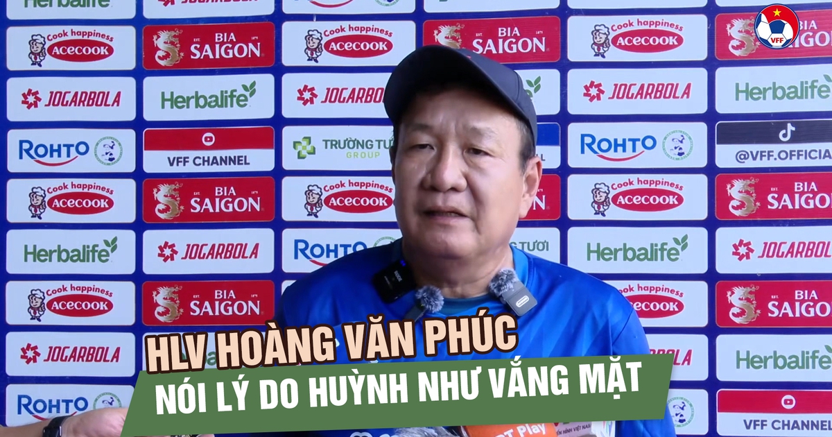 HLV Hoàng Văn Phúc nói về cuộc chuyển giao thế hệ ở đội tuyển nữ Việt Nam