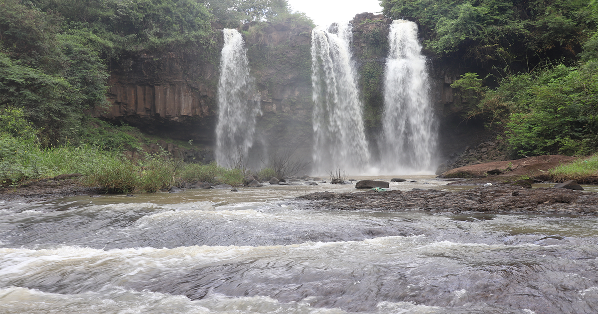 Khám phá thác ba nhánh hùng vĩ ít người biết giữa Tây Nguyên