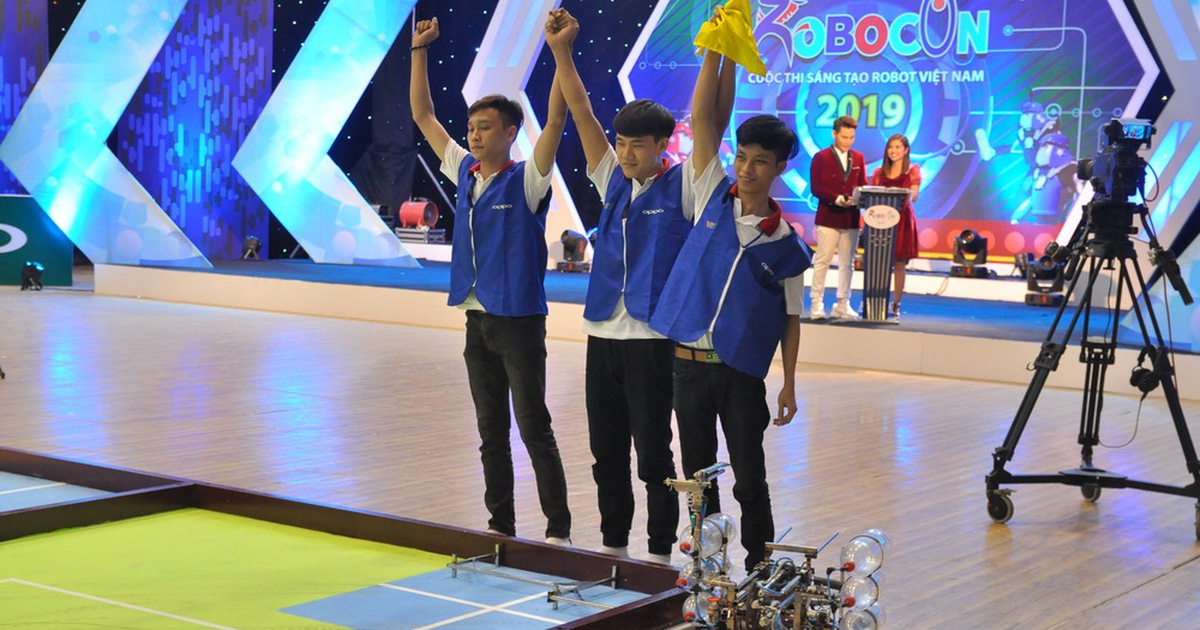 Trường ĐH Lạc Hồng áp đảo tại cuộc thi Robocon phía Nam