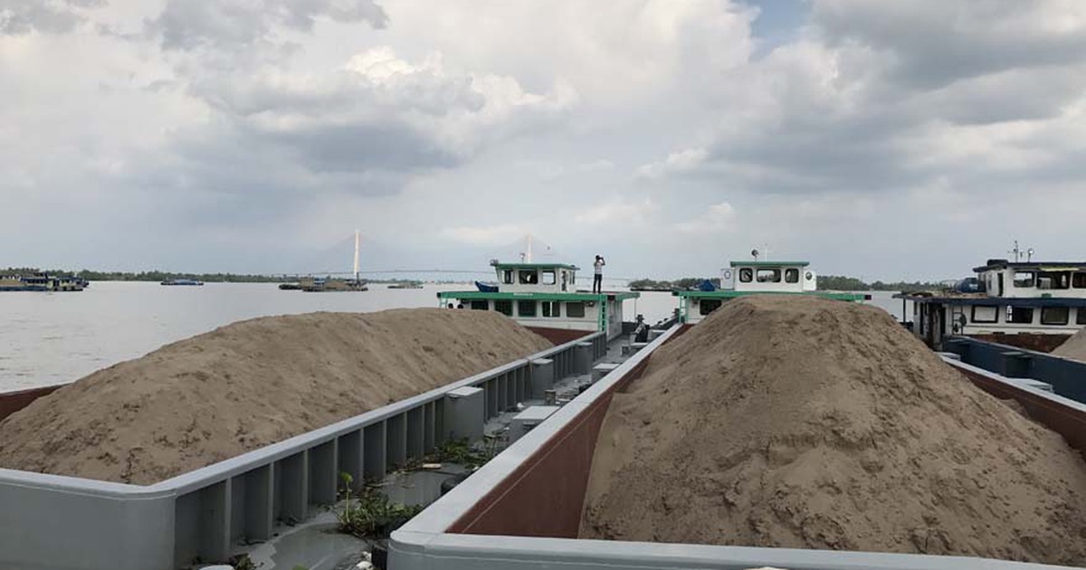 Mập mờ nguồn gốc hàng chục ngàn mét khối cát