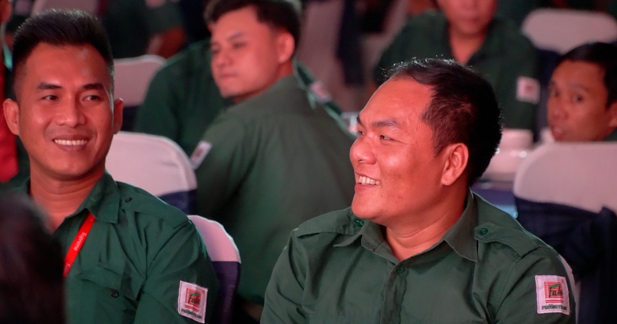 Tri ân hàng trăm bác tài tình nguyện chở bà con hồi hương tránh dịch Covid-19