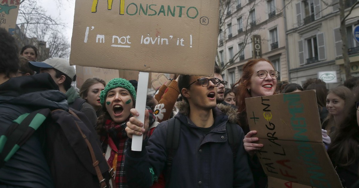 Tòa án Mỹ kết luận thuốc diệt cỏ Roundup gây ung thư