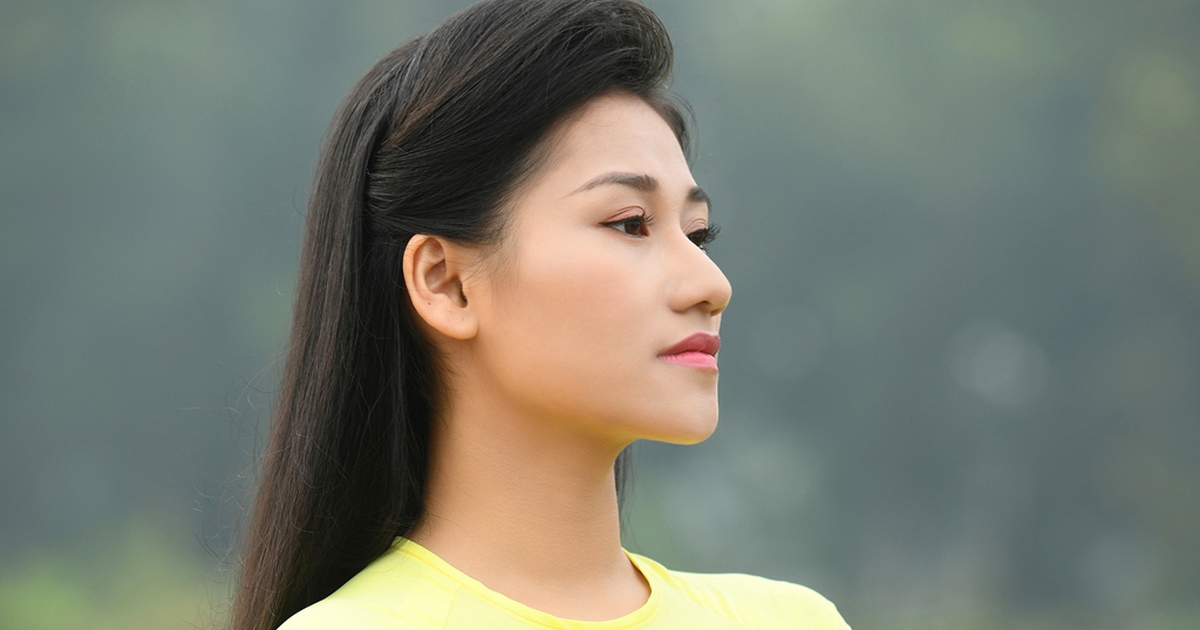 Giọng ca dân gian 19 tuổi rơi nước mắt hát ‘Mẹ quê’