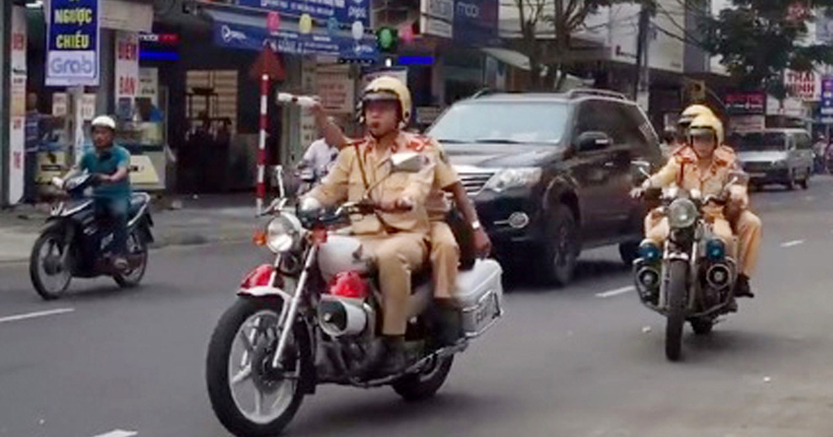 CSGT Đà Nẵng lại 'ăn điểm' với cộng đồng mạng